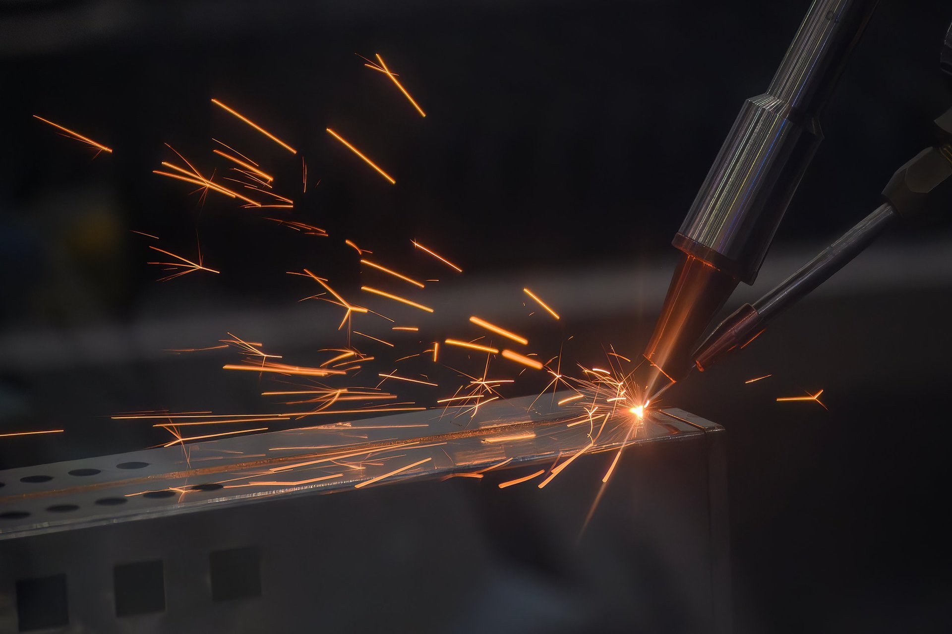 Steel plate surface and dimensional inspection for an Oman steel plate RFQ