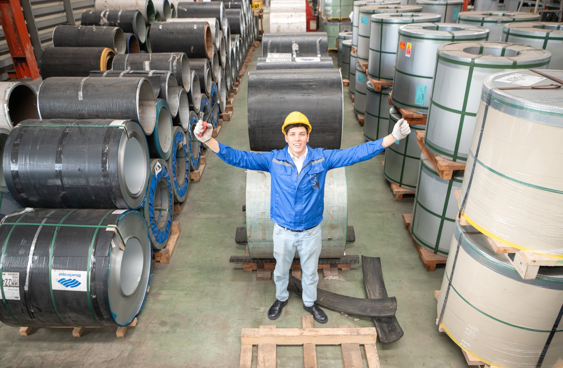 Dimensional and surface inspection of a steel tube at a UAE supply facility