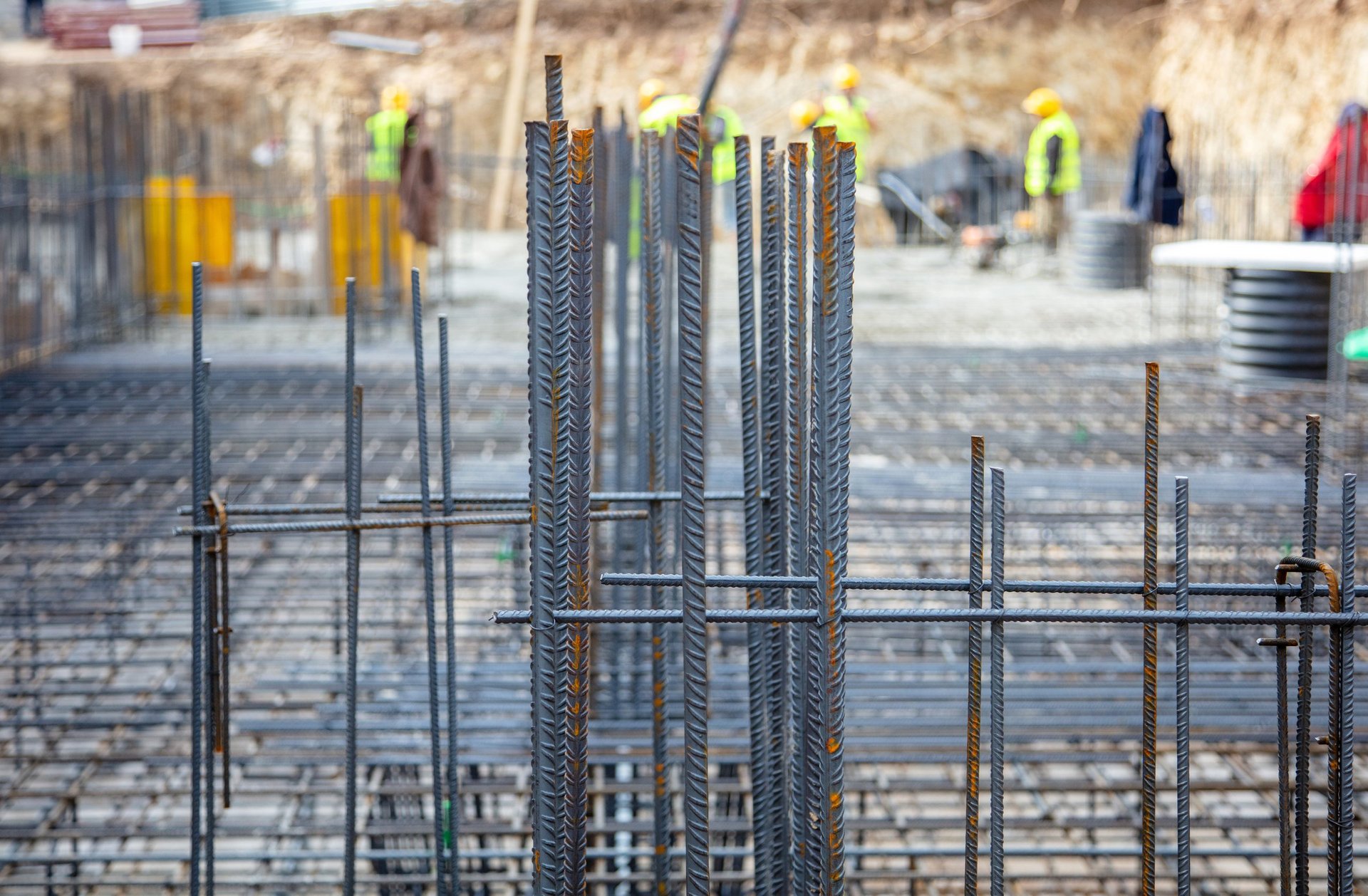 Steel reinforcement bar arranged at a city construction site