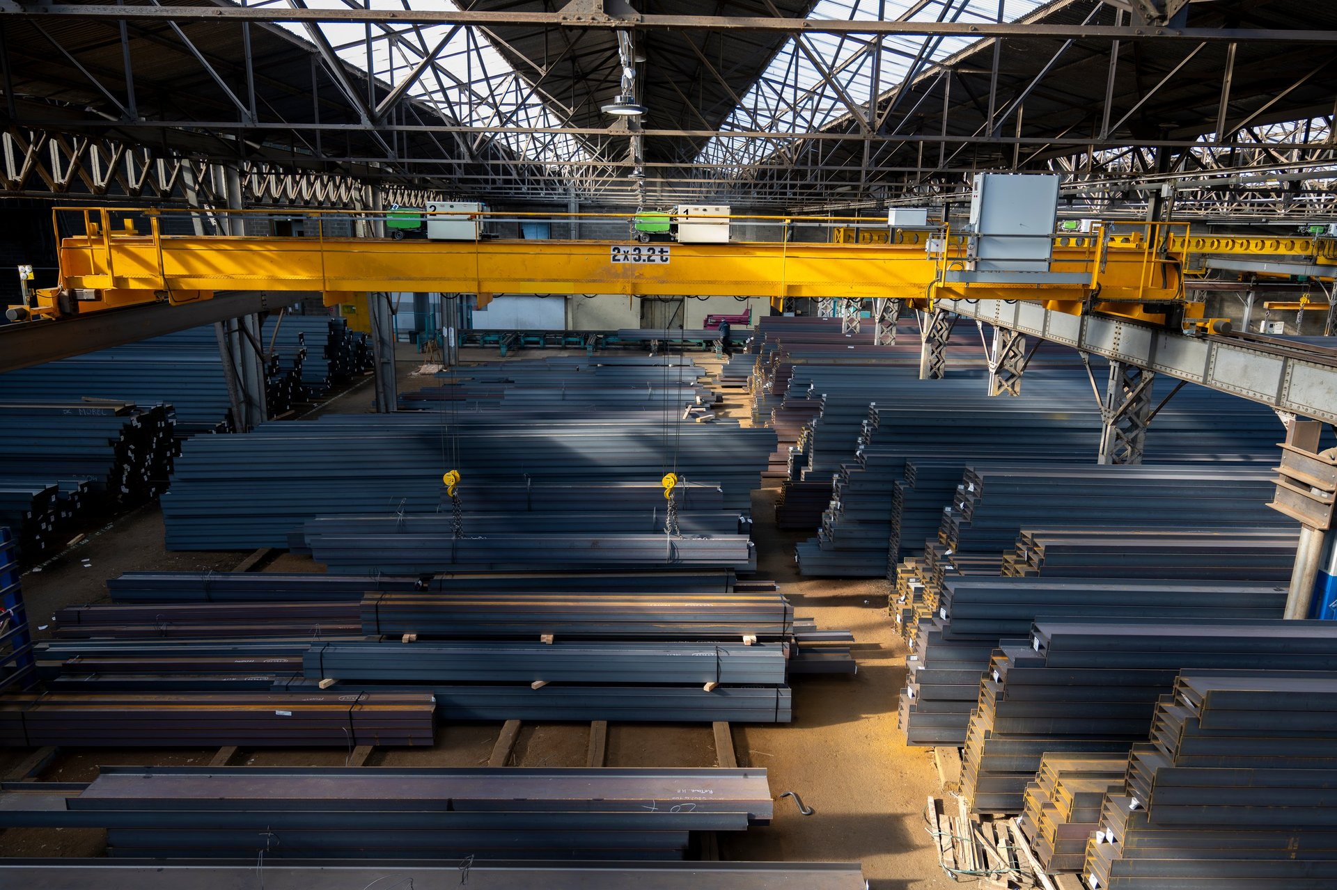 PEB Structural Steel procurement verification workspace for buyer specification review.